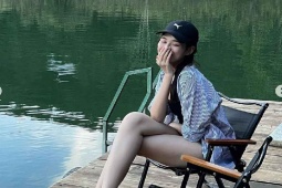 Thời trang - "Hoa hậu cấy lúa Thanh Hoá" khoe "cặp chân triệu đô" với kiểu mặc giấu quần