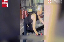 Bạn trẻ - Cuộc sống - "Bà nội đẹp nhất Trung Quốc" khoe sắc vóc dáng thon gọn nhờ tập gym ở tuổi 78