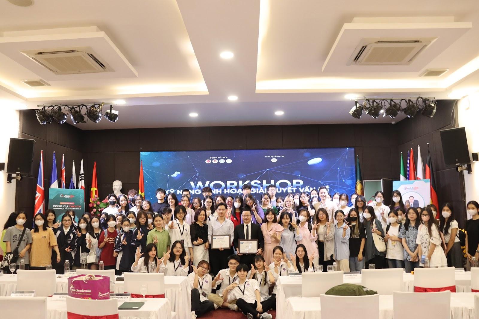 Workshop có ý nghĩa quan trọng khi cung cấp hành trang hữu ích cho sinh viên vững vàng và tự tin làm chủ tương lai