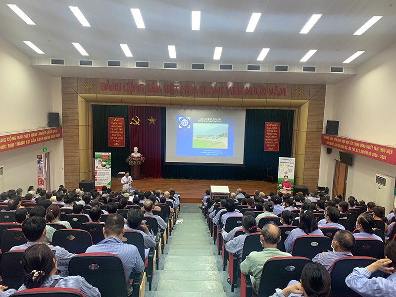 Ngày Đái tháo đường thế giới 14/11, Diabetna đồng hành cùng Bệnh viện Nội tiết Trung Ương nâng cao kiến thức cho người bệnh tiểu đường.