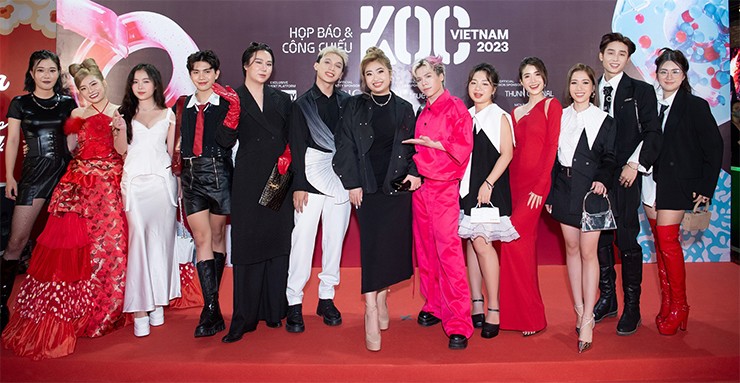 Mai Ngô: "Hoa, á hậu bán hàng livestream không có gì là sai cả" - 1