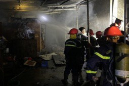 Cảnh sát phòng cháy, chữa cháy kịp thời giải cứu 3 người trong hỏa hoạn