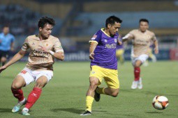 Hà Nội FC đá mãi vẫn thua, HLV Đinh Thế Nam được bầu Hiển động viên