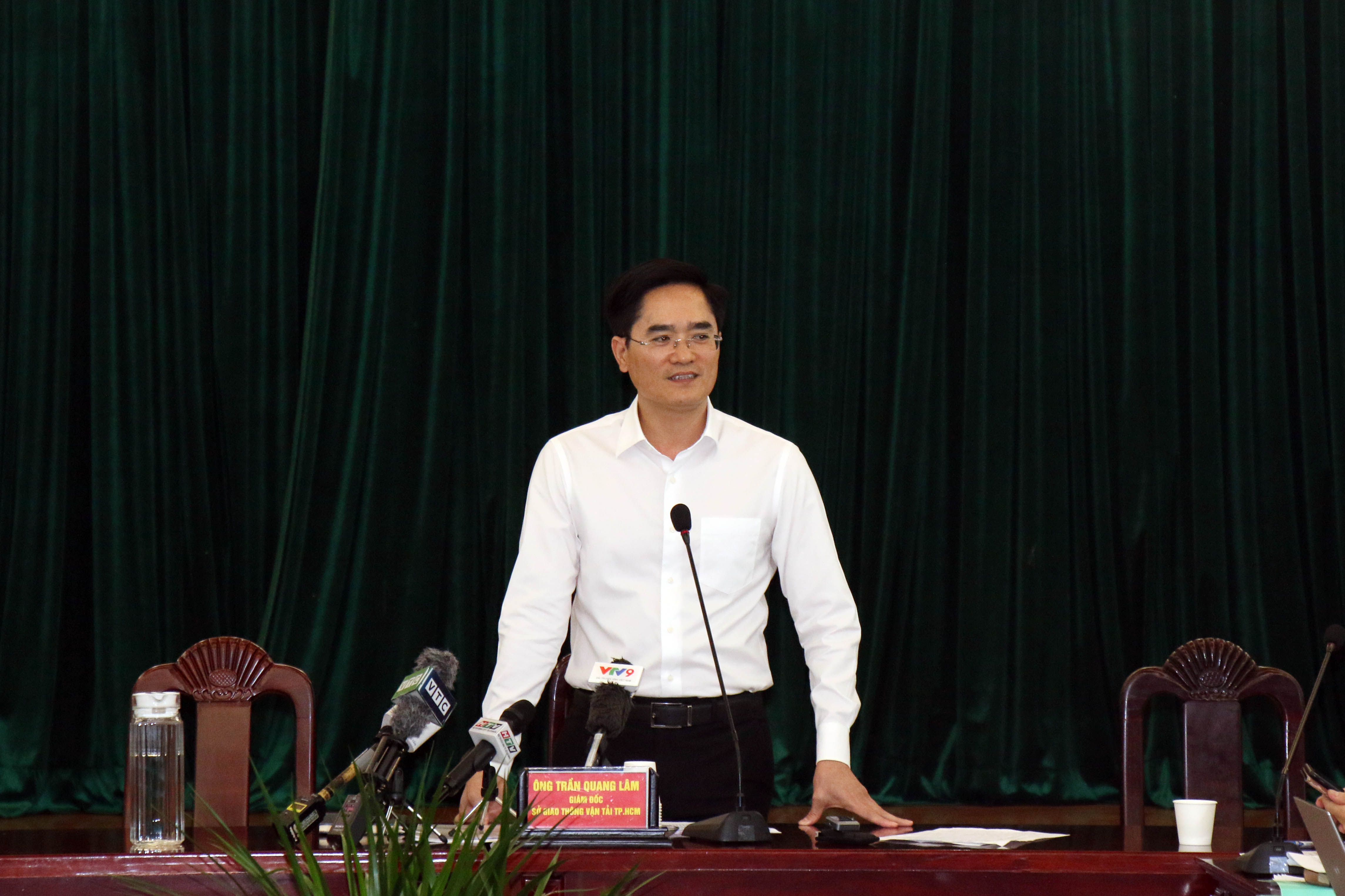 Ông Trần Quang Lâm – Giám đốc Sở GTVT TPHCM chủ trì cuộc họp