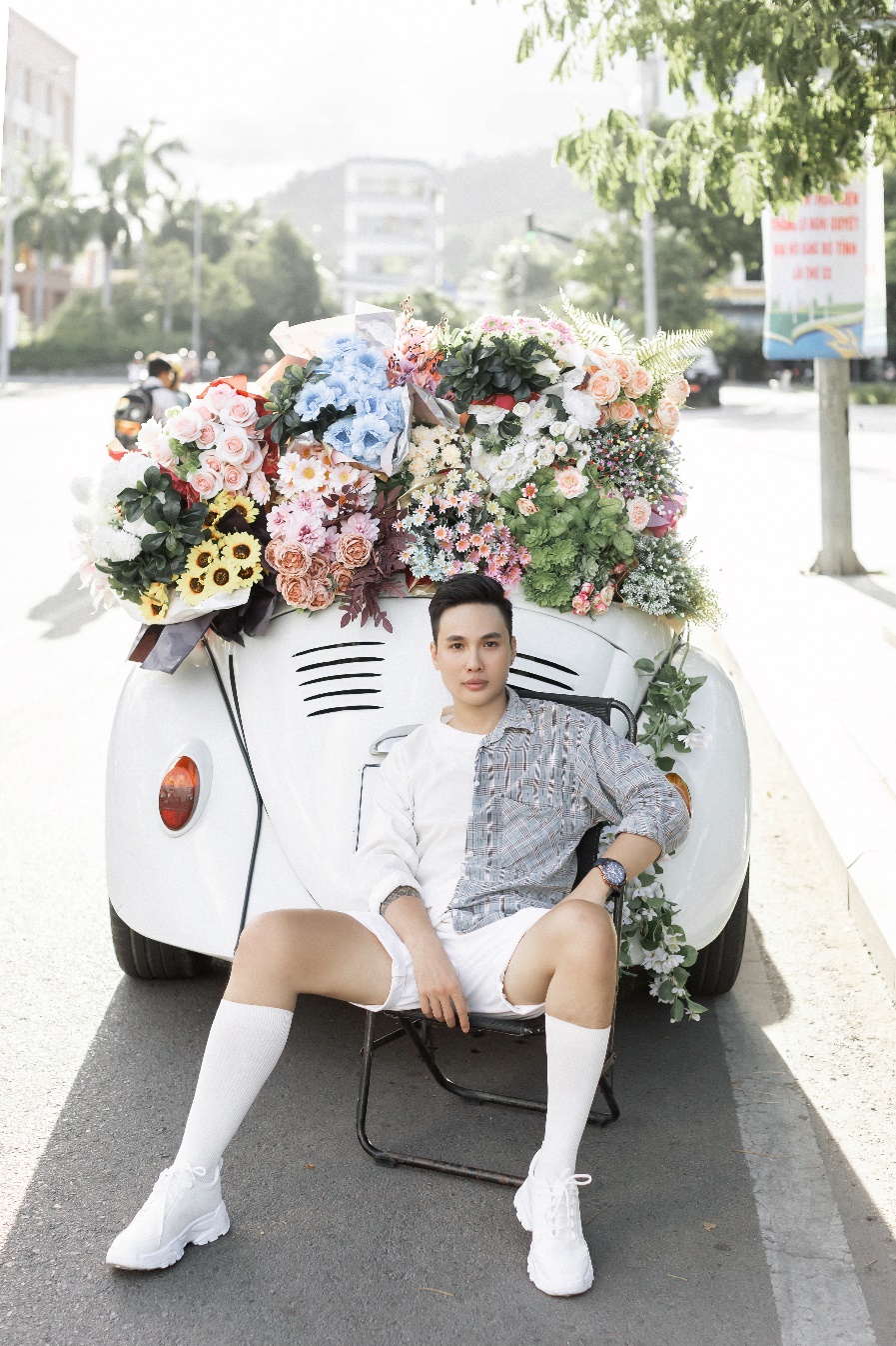 Duy Anh Nguyễn: Nhiếp ảnh gia, nhà sản xuất bất ngờ xuất hiện điển trai sau thời gian ở ẩn - 4