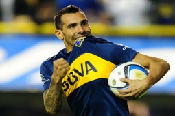 Đàn ông - Cầu thủ ở "địa ngục trần gian", 10 tháng tuổi bị bỏng nước sôi vẫn thành siêu sao