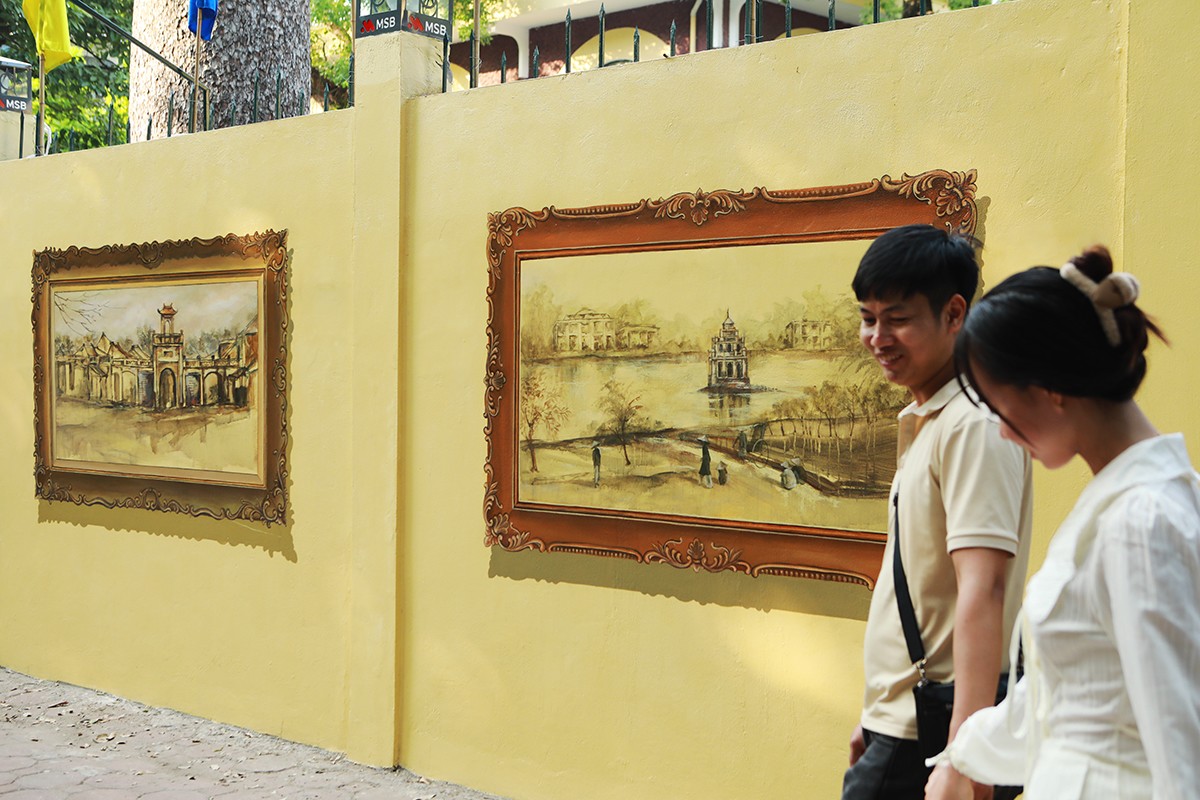 Hình ảnh Tháp Rùa ở Hồ Gươm