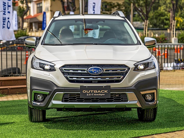 Subaru giảm giá dòng xe Outback lên đến 440 triệu đồng - 3