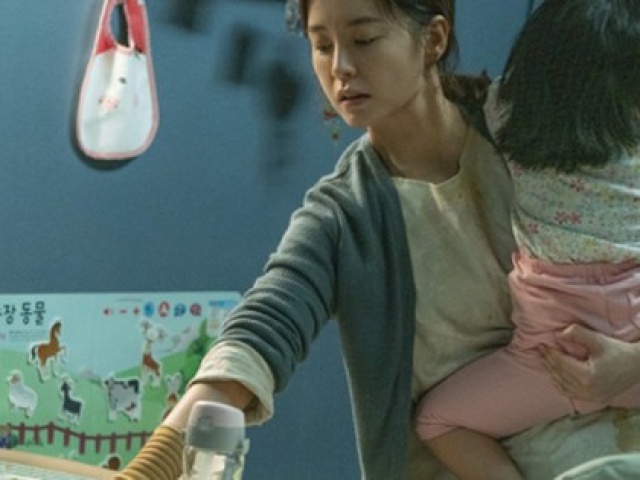 Làm vợ, làm mẹ toàn thời gian trong suốt 7 năm chung sống, ngày ly hôn được chồng bồi thường 100 triệu
