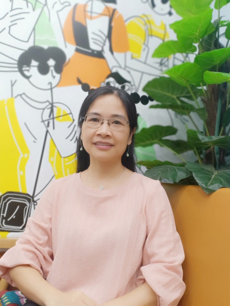 Thạc sĩ tâm lý Lã Linh Nga, Giám đốc Trung tâm Nghiên cứu và Ứng dụng Khoa học Tâm lý - Giáo dục (Hà Nội).