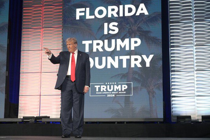 "Florida là quê nhà của ông Trump". Ảnh: AP