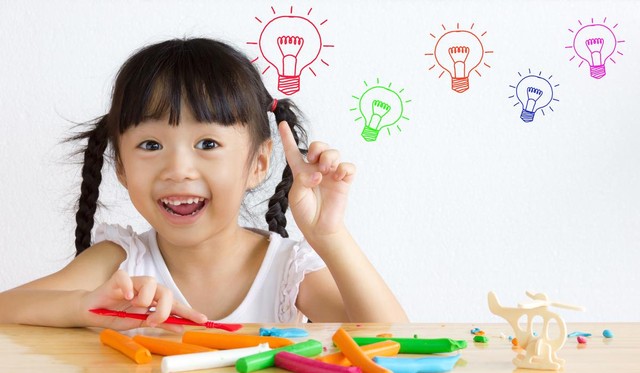7. Trẻ thông minh thường có nhu cầu học tập vô tận Ảnh: Shutterstock