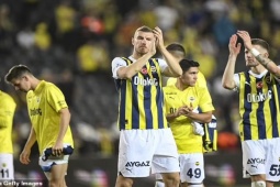 Bóng đá - Tin mới nhất bóng đá tối 5/11: Gary Neville ủng hộ công nhận bàn thắng của Newcastle 