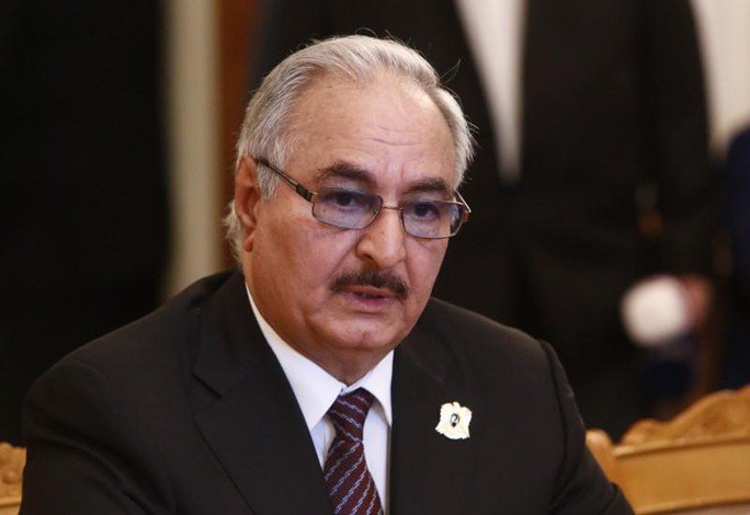 Chỉ huy Quân sự Đông Libya Khalifa Haftar. Ảnh: Reuters