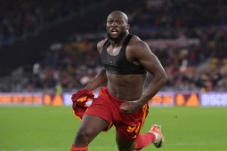 Bóng đá - Lukaku "lập công chuộc tội" giúp Roma của Mourinho ngược dòng khó tin ở Serie A