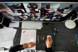 Giáo dục - du học - TQ: Người đàn ông chi hơn 400 triệu trong 3 năm học tiến sĩ, bất ngờ phát hiện bằng giả