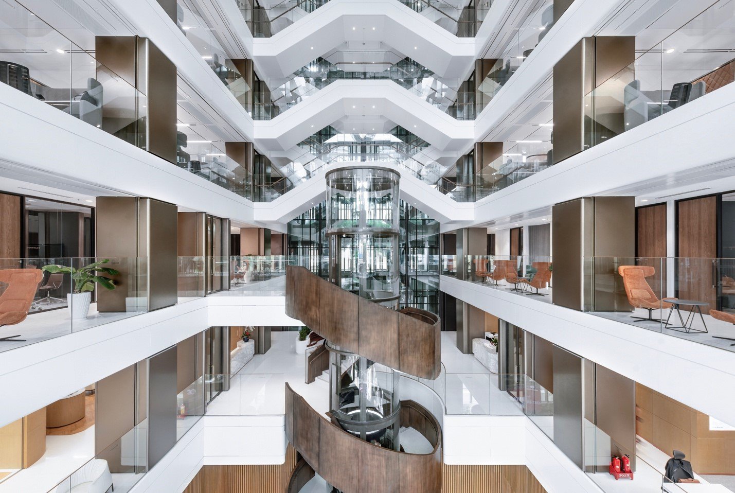 Tòa nhà hội sở Techcombank tại Hà Nội và TP. Hồ Chí Minh: Đẳng cấp mới về nơi làm việc tốt nhất - 6