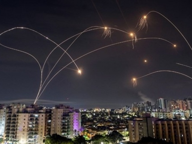 Thế giới - Hamas tập kích Israel từ hướng Lebanon