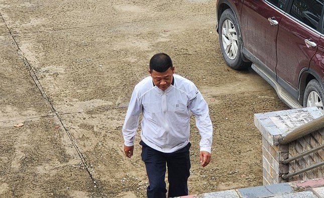 Ông Đinh Tiến Hùng tại phiên tòa ngày 7/11.