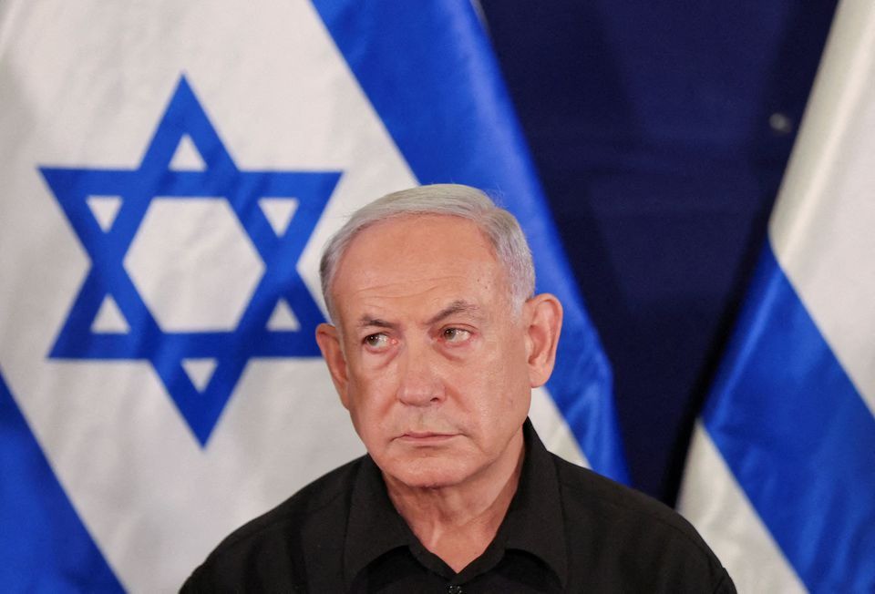 Thủ tướng Israel Benjamin Netanyahu trong một cuộc họp báo tại căn cứ quân sự Kirya, thành phố Tel Aviv, Israel, ngày 28/10. Ảnh: Reuters