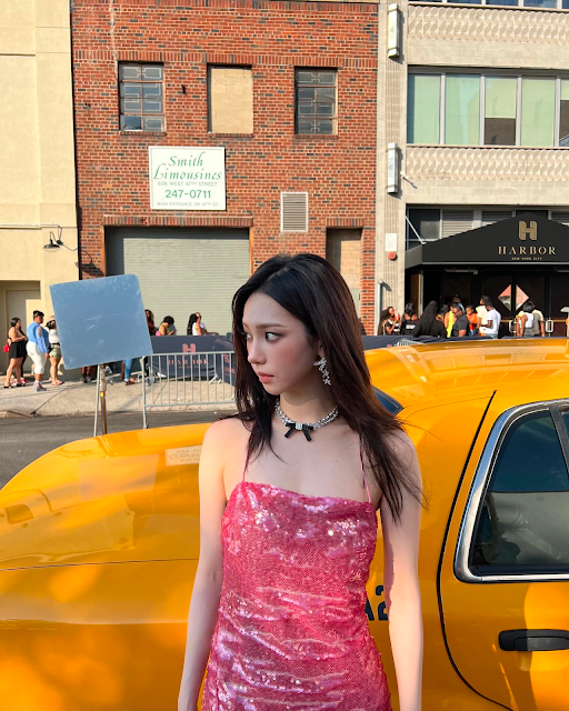 Cô gái hút 1,5 triệu lượt yêu thích với tấm hình khoe dáng đường phố Mỹ, đẹp tựa nữ thần - 5