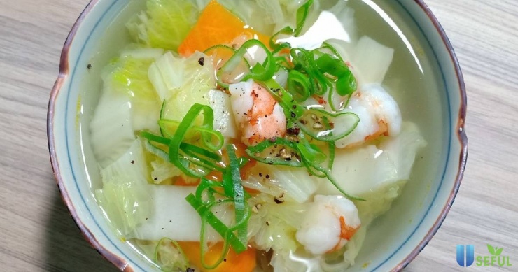 Món ngon từ cải thảo – canh cải thảo tôm khô (Nguồn: cookpad.com)