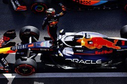 Đua xe F1, São Paulo GP: Verstappen ghi danh kỉ lục mới với chiến thắng tại Brazil