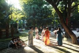 Tin tức trong ngày - Thời tiết ngày 8/11: Miền Bắc nắng hanh, miền Trung có mưa to