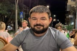 Thế giới - Trợ lý Tổng Tư lệnh quân đội Ukraine tử vong: Người tặng lựu đạn nói gì?