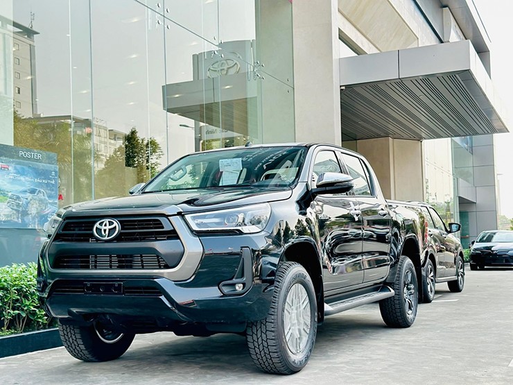 Toyota Hilux 2024 được đại lý nhận cọc, giá dự kiến rẻ hơn cả trăm triệu đồng - 5