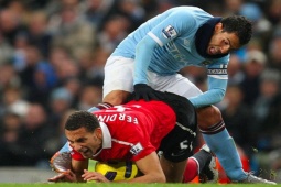 Tranh vui - Chơi thể thao cũng tạo nên những bức ảnh buồn cười thế này!