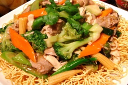 Ẩm thực - Chỉ với 10 phút, có ngay món mì xào gà cực ngon cho những ngày lười