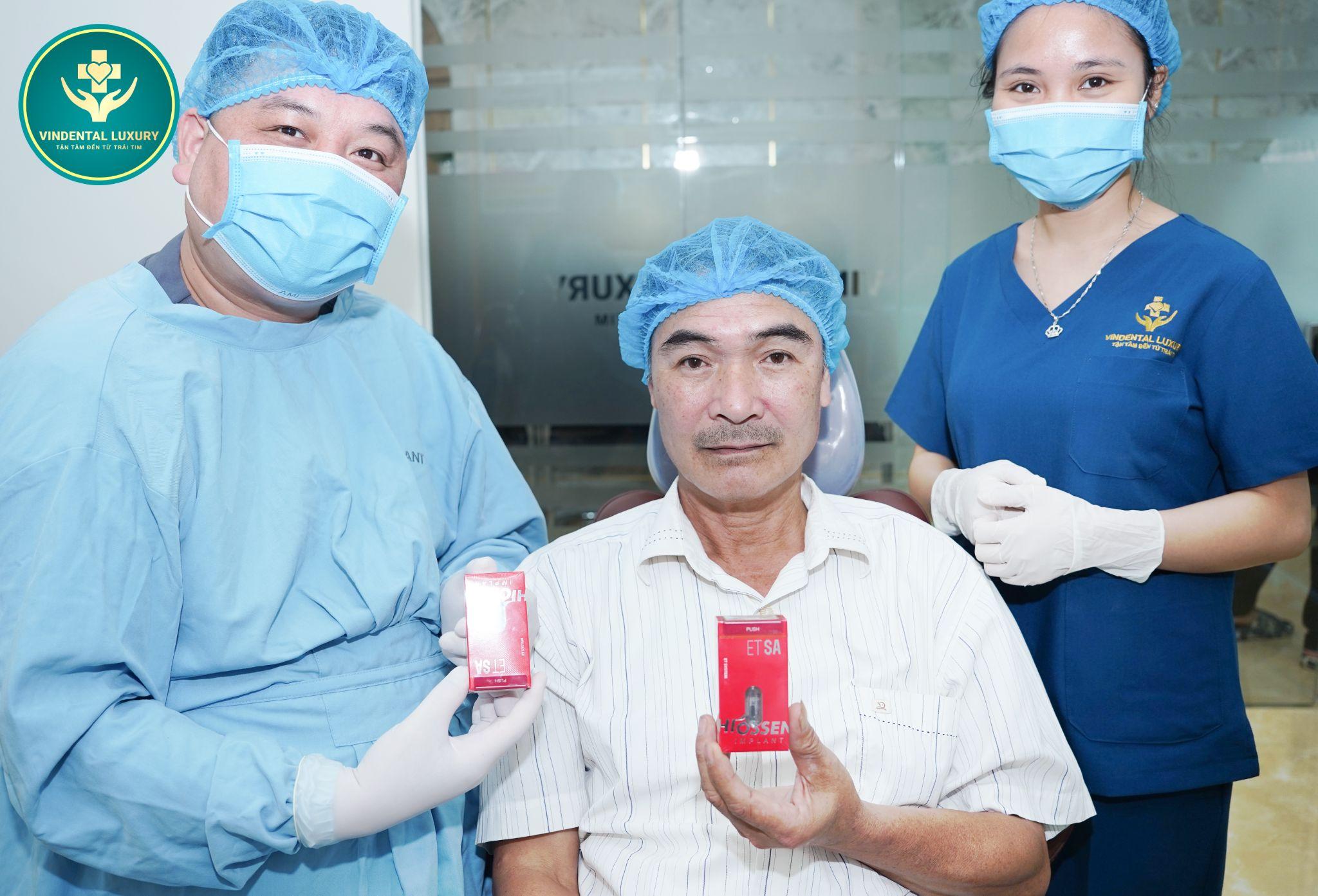 Đội ngũ y bác sĩ tại Vindental Luxury