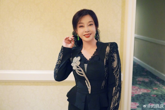 "Võ Tắc Thiên" Lưu Hiểu Khánh U70 vẫn làm điều này mỗi ngày để khỏe - đẹp - 4
