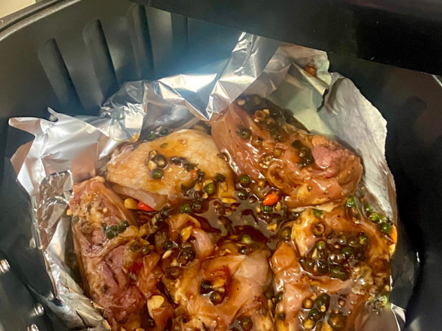 Sức khỏe đời sống - Giấy bạc và nồi chiên không dầu có an toàn để sử dụng trong nấu nướng?