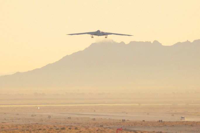 Không quân Mỹ đang lên kế hoạch sản xuất 100 chiếc B-21 Raider. Ảnh: Reuters