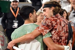 Thể thao - Nóng nhất thể thao tối 11/11: Tsitsipas giao bóng hay nhất, Alcaraz trả giao hay nhất ATP