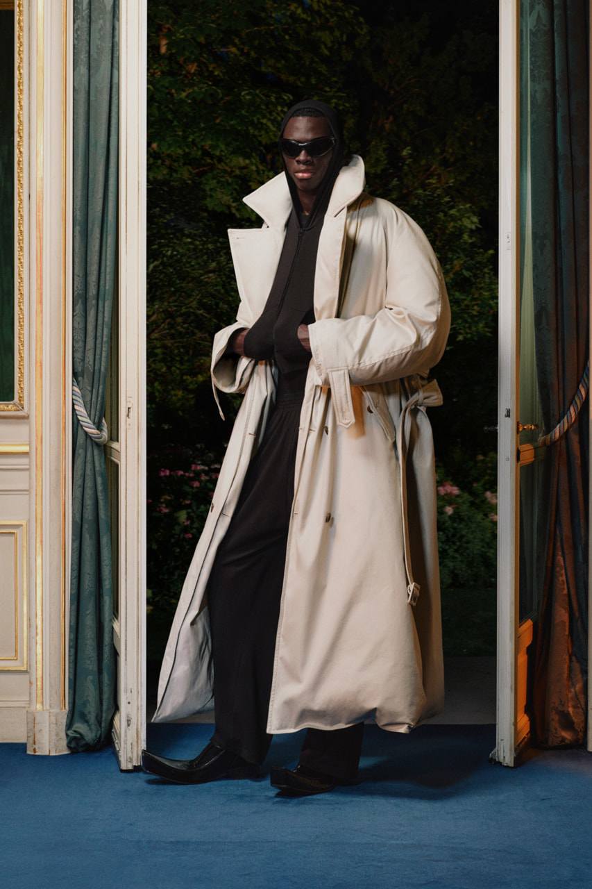 Balenciaga vừa sang trọng vừa đường phố với chiến dịch Xuân Hè 2024 - 8