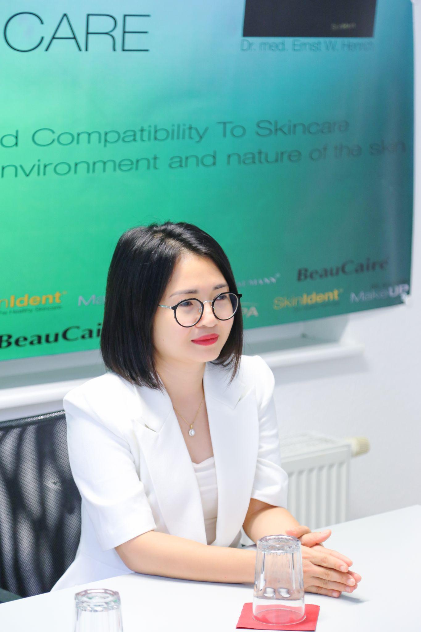 CEO Trần Thị Phương - Phương Trần Spa