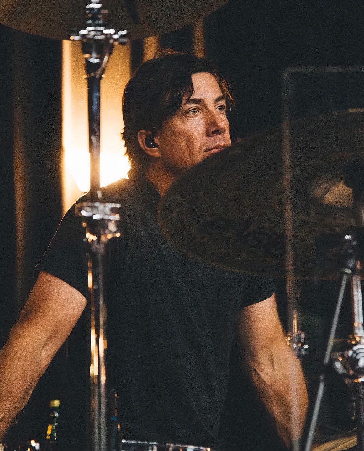 Adam Levine miêu tả Flynn đánh trống rất nhiệt và anh yêu thích điều đó (Nguồn: Instagram nhóm)