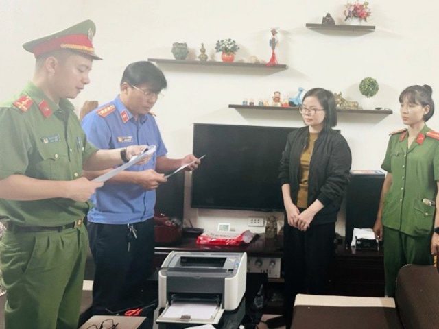 Pháp luật - Một cô gái lừa nhiều người đàn ông để chiếm đoạt 12 tỉ