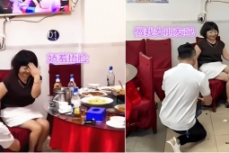 Phi thường - kỳ quặc - Chàng nhân viên 26 tuổi quỳ gối tỏ tình sếp nữ U50, quỳ gối nói 1 câu khiến ai cũng rung động