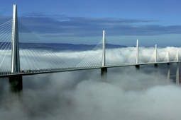 Media - "Kỳ quan" Millau Viaduct - cầu cạn cao nhất thế giới có gì đặc biệt?