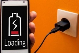 Tin tức trong ngày - Nữ sinh lớp 11 bị điện giật tử vong khi cắm sạc điện thoại