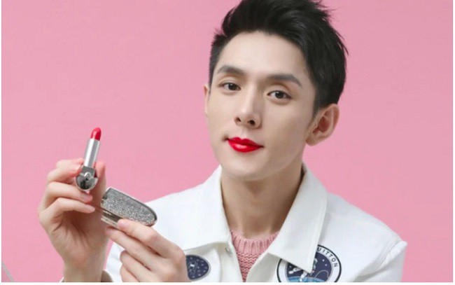 Mỗi buổi phát sóng của Lý Giai Kỳ có thể thu hút hơn hơn 100 triệu người xem.
