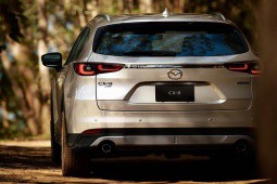 Giá xe Mazda CX-8 lăn bánh tháng 11/2023, ưu đãi 50% LPTB