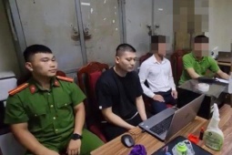 Vụ bóc gỡ đường dây làm giấy tờ giả: Nhiều nhân viên ngân hàng liên quan!