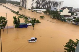 Tin tức trong ngày - Miền Trung có nơi mưa lớn gây ngập lụt, Thủ tướng yêu cầu ứng phó, không để dân đói, rét