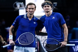 Thể thao - Nhận định ATP Finals ngày 4: Alcaraz lo bị loại, Zverev đại chiến Medvedev