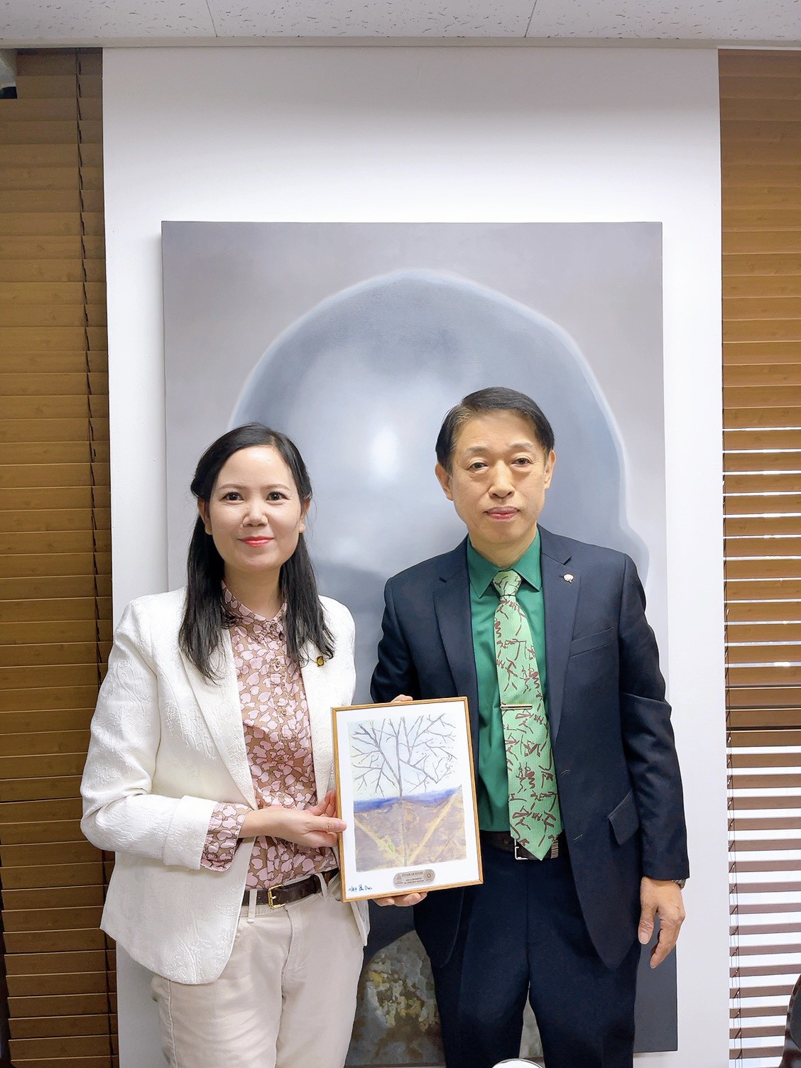 Nữ họa sĩ mong muốn kết nối, giao lưu nghệ thuật trên trường quốc tế